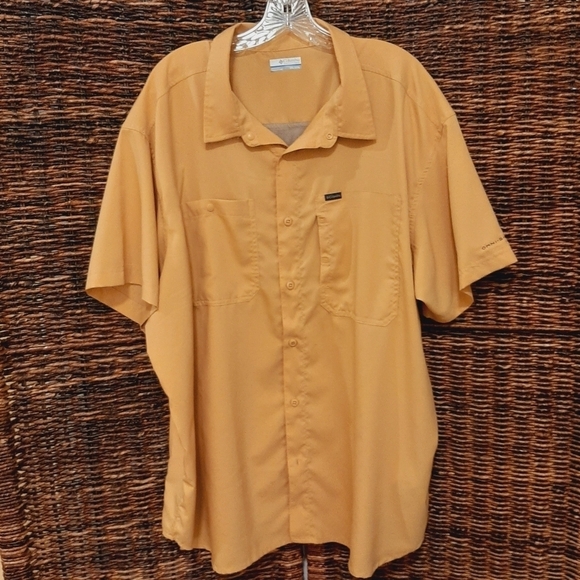 Columbia Shirt Men's XXL Yellow Vented Omni Shade Button Down Fishing  Camping - Picture 1 of 12